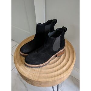 BERTUCHI Womens Sz 7.5/38 Made in Spain Lug Sole Chelsea Boots Blk Suede Classic